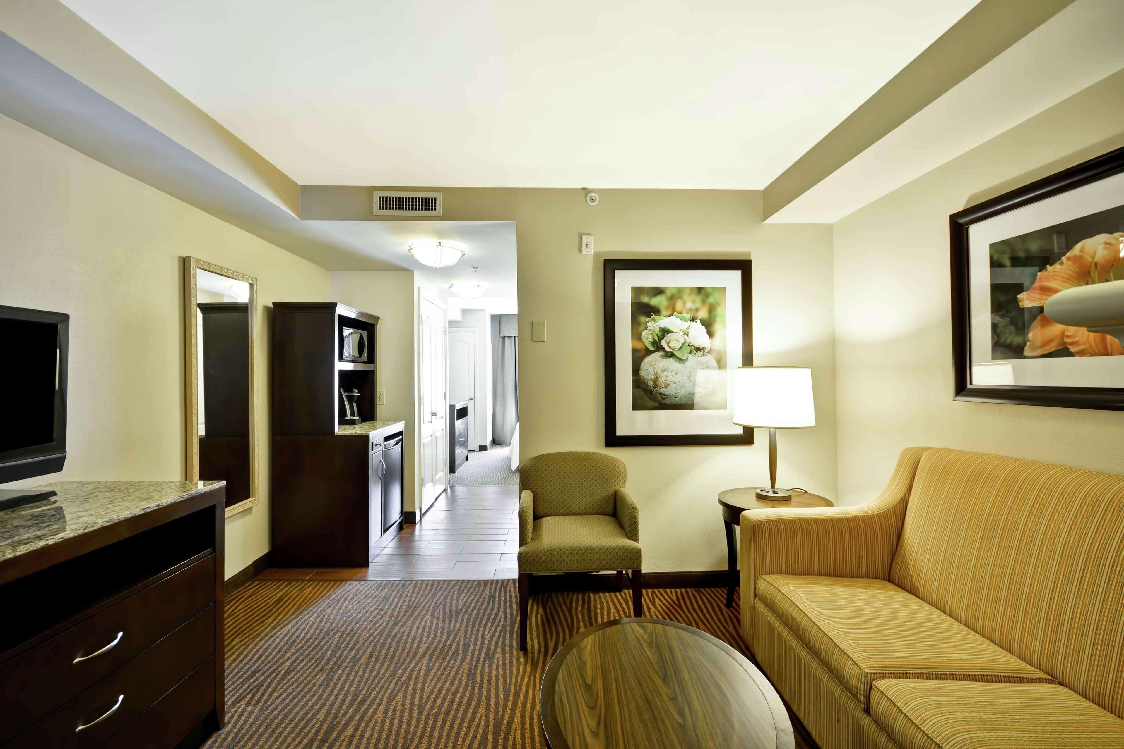 Hilton Garden Inn Fort Myers Ngoại thất bức ảnh