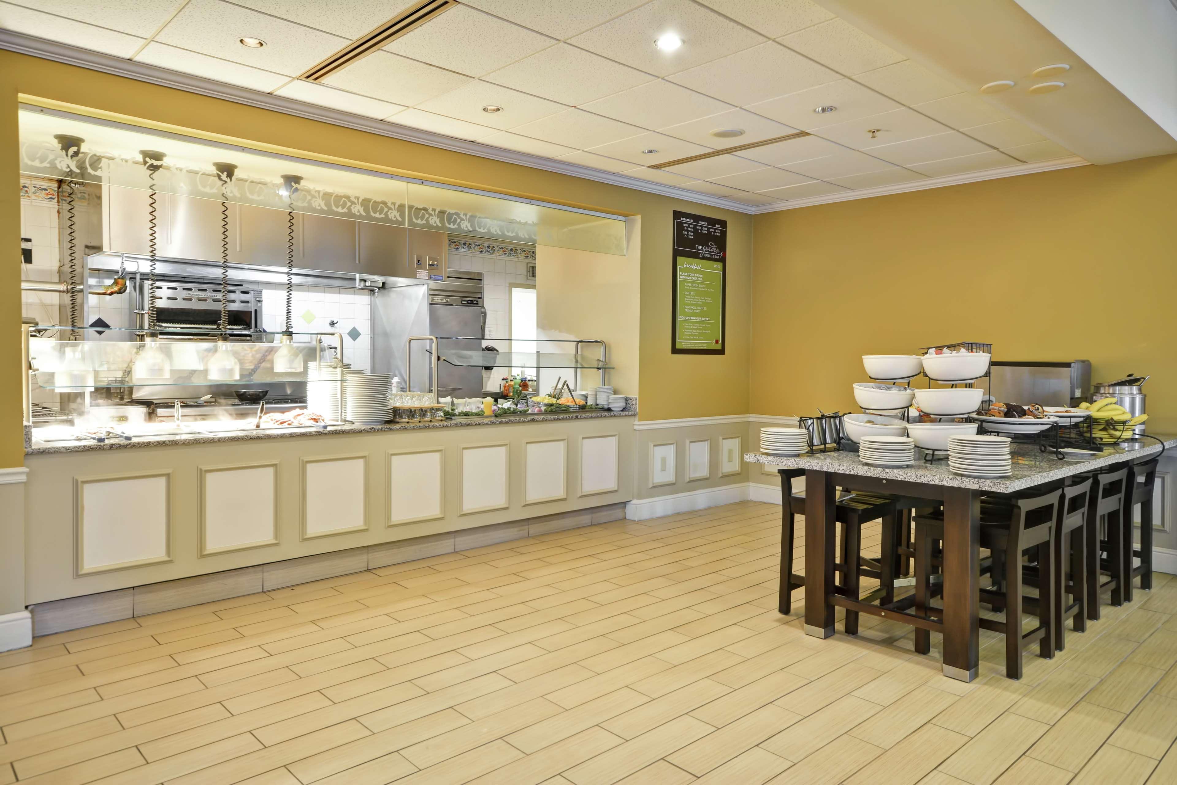 Hilton Garden Inn Fort Myers Ngoại thất bức ảnh
