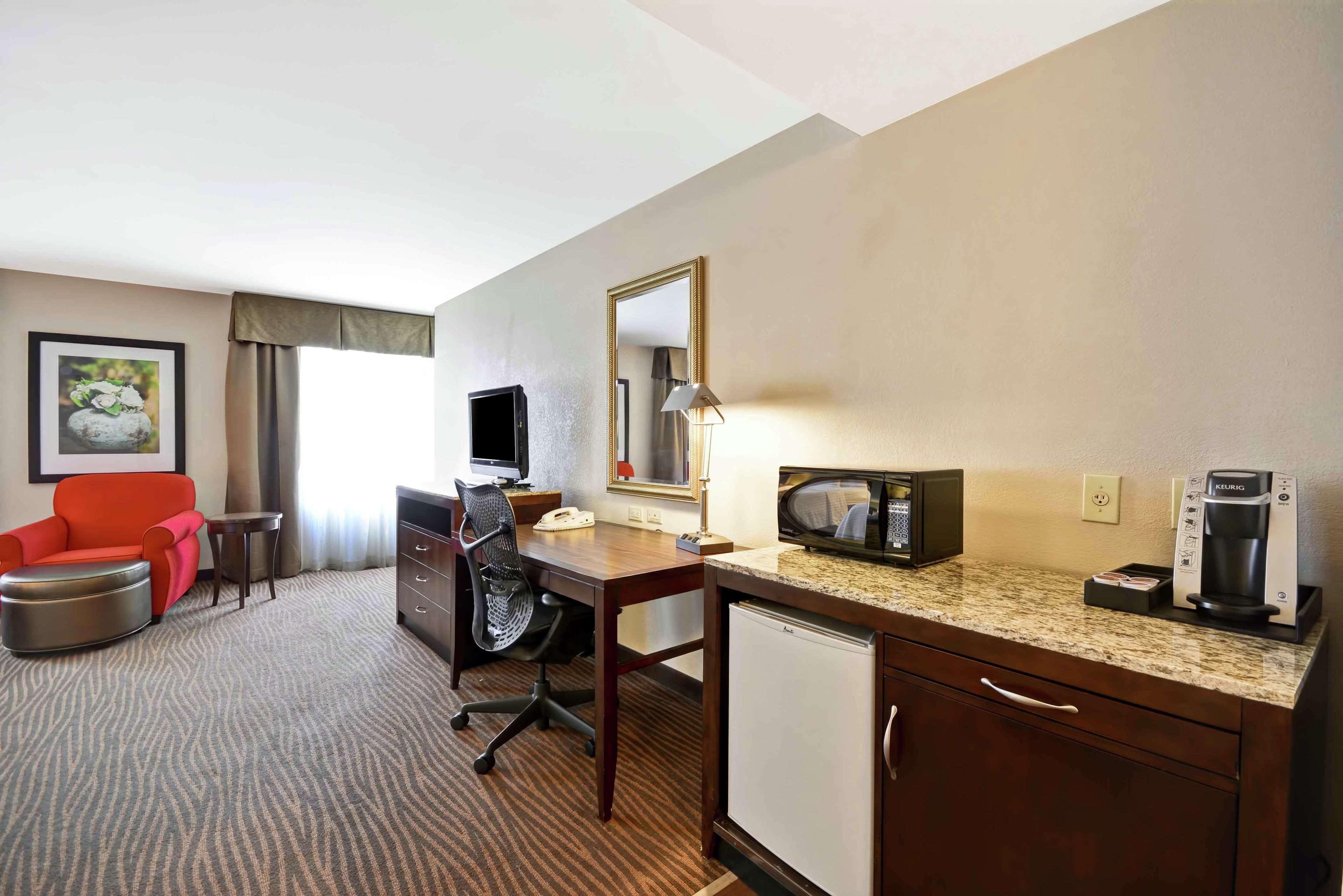 Hilton Garden Inn Fort Myers Ngoại thất bức ảnh