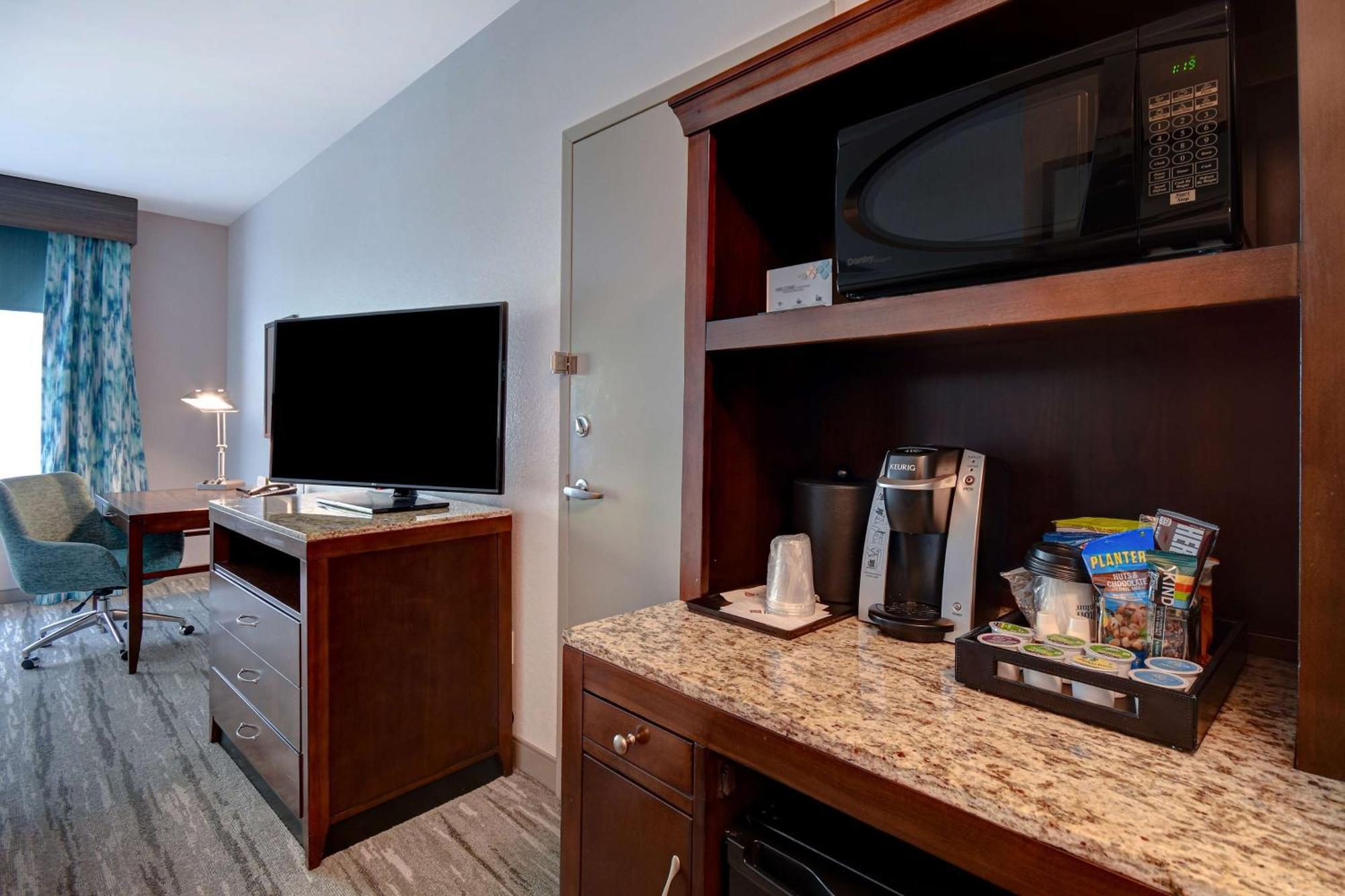 Hilton Garden Inn Fort Myers Ngoại thất bức ảnh