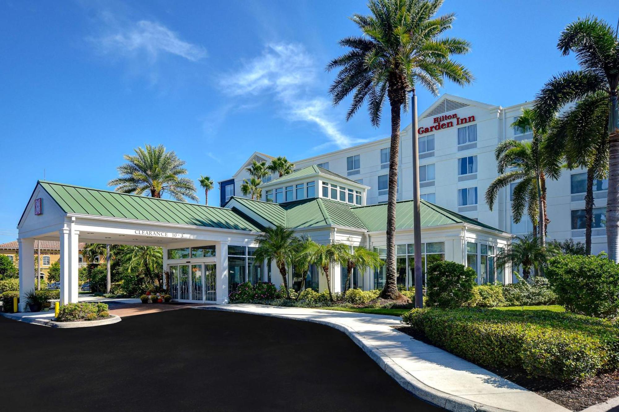 Hilton Garden Inn Fort Myers Ngoại thất bức ảnh